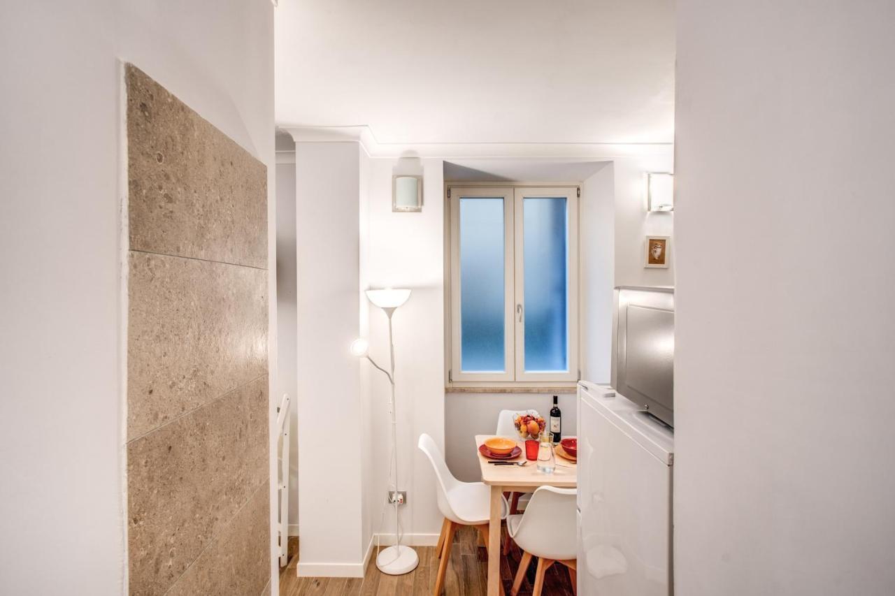 Pignatelli Apartment Roma Esterno foto